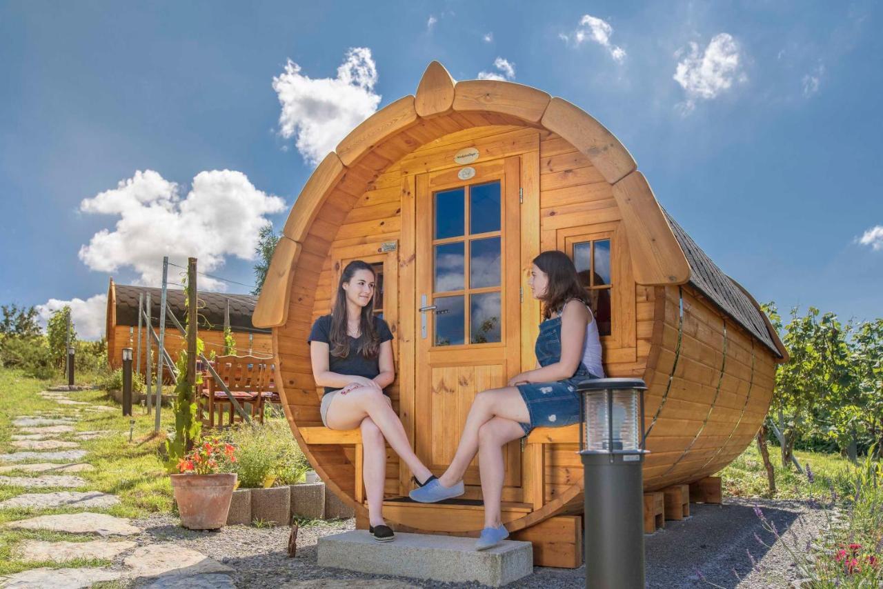 Ferienwohnung Müllers Weingut und Weinstube im Auerberg Nordheim  Zimmer foto